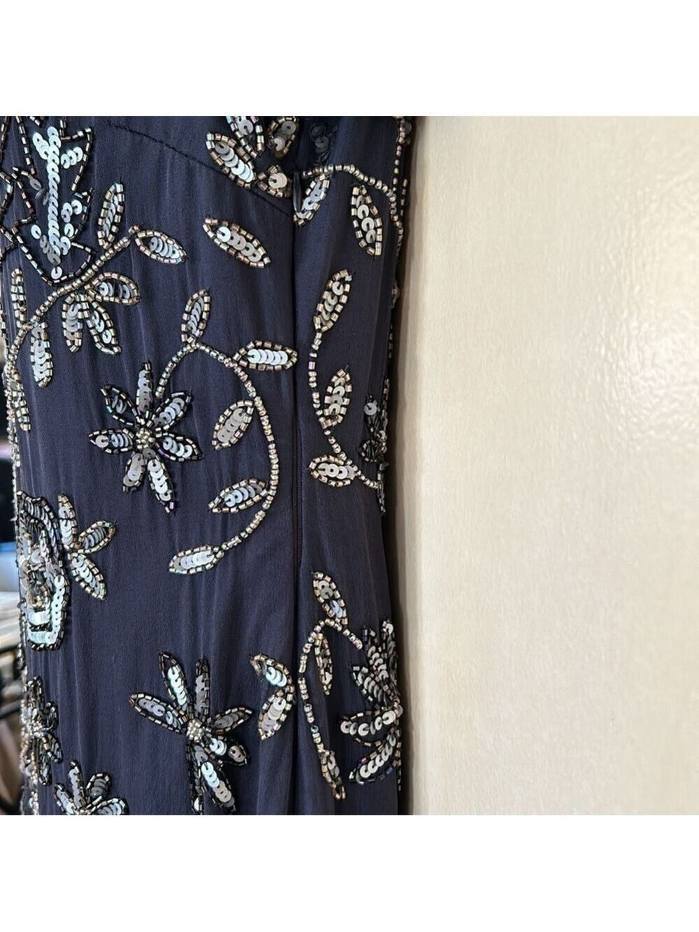 Pisarro Nights 100% grey silk sequin dress size 4 - Picture 7 of 14